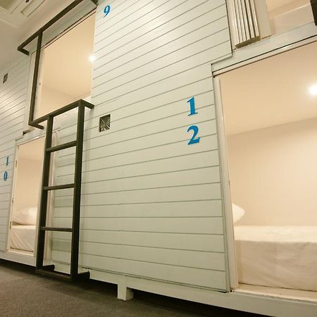 Hotel Capsule Suratthani Szuratthani Kültér fotó